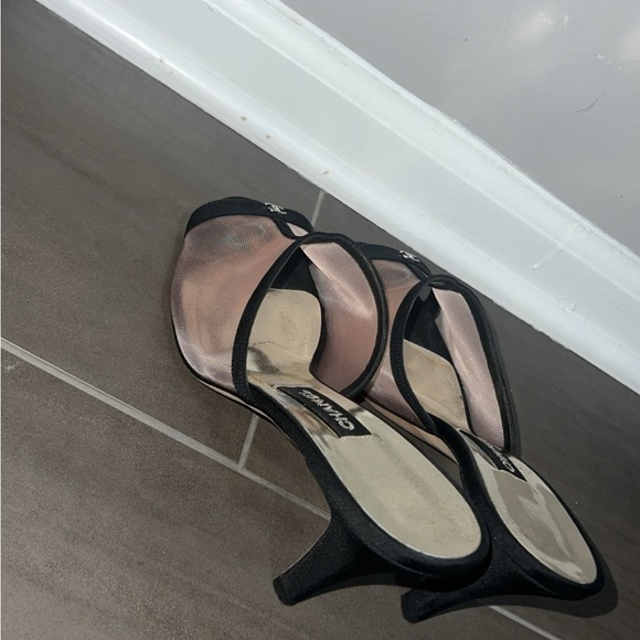 CHANEL black and mesh slip on heels size 40 - Picture 2 of 7